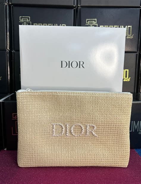 pochette dior beauty paglia|Dior.